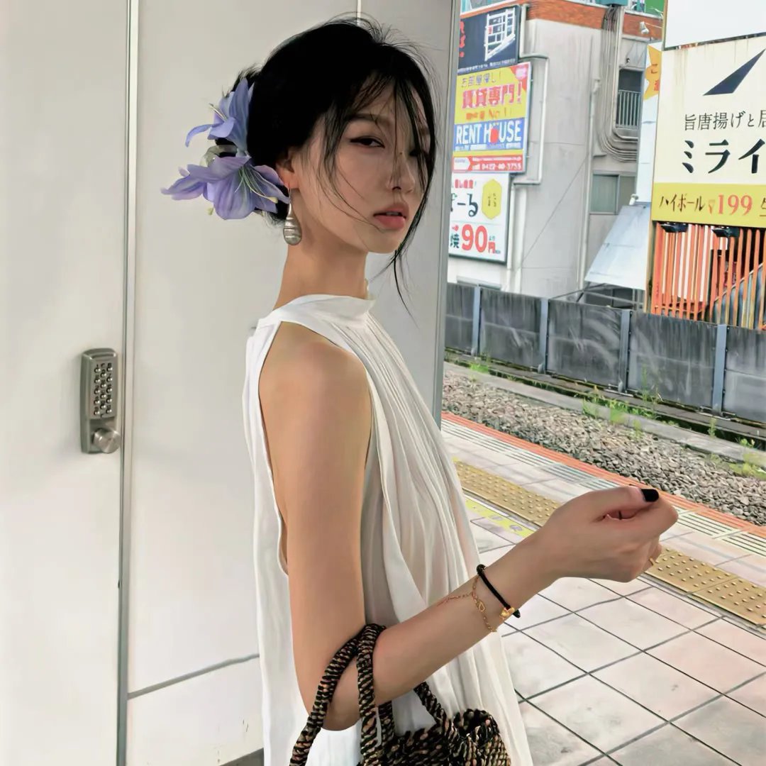 三个邻居